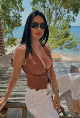Melis Escort