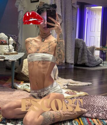 ataköy escort kendi evinde görüşen türk kadın