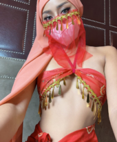 İstanbul Türbanlı Escort Nesli Sanal sow