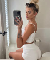 Sarışın Escort İna 24 Yaş Eve ve Otele Gelen
